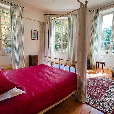 Queen's Escape Bed & Breakfast Martel