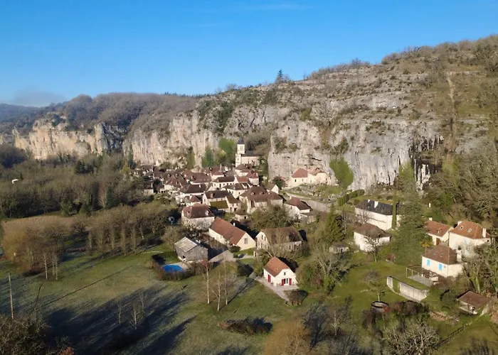 Queen's Escape 3* Мартель