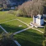 Bed & Breakfast Queen's Escape 3*