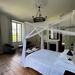 Queen's Escape Bed and breakfast Martel
