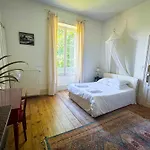 Queen's Escape Bed & Breakfast