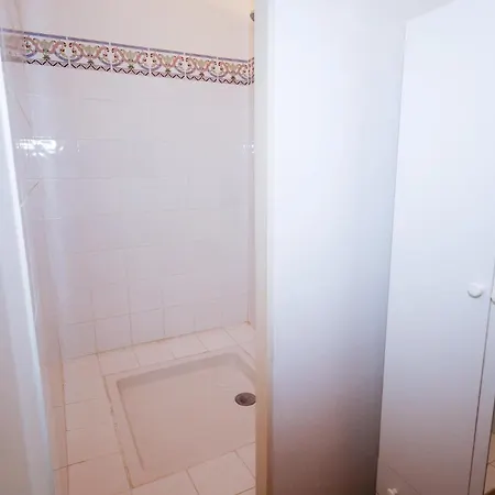 Bed & Breakfast Queen's Escape