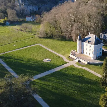 Bed & Breakfast Queen's Escape 3*